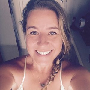 Meet your Posher, Monica